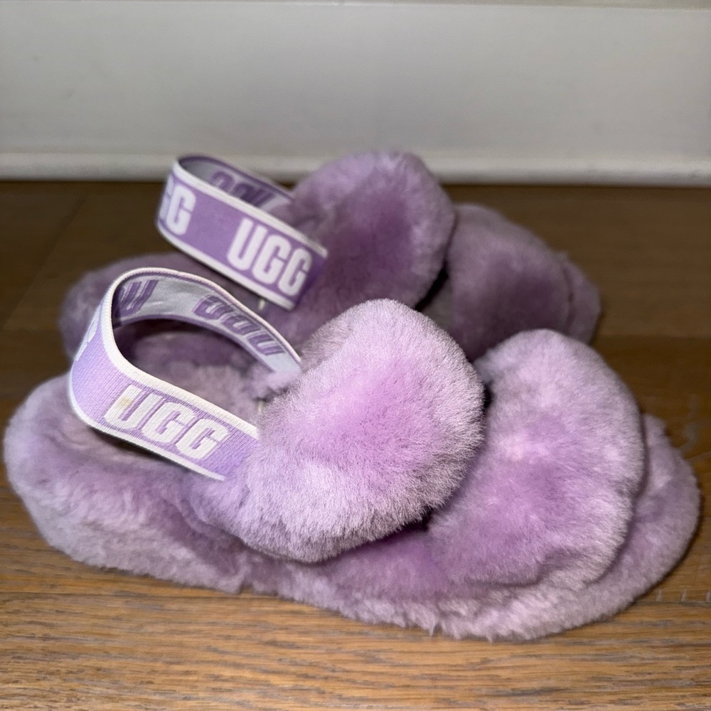 UGG Fluff Yeah Slide Sandals In Lavender Size 7